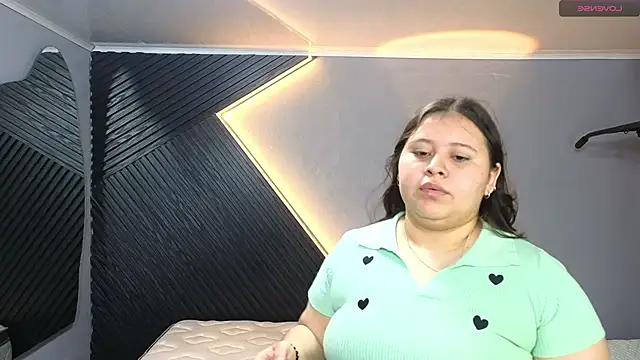 Laia and Aloby online show from February 20, 2026, 10:21 pm