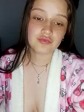 Snapshot of Krysstal_tay chatting on December 24, 2024, 5:02 pm Krysstal tay online show from December 24, 2024, 5:02 pm