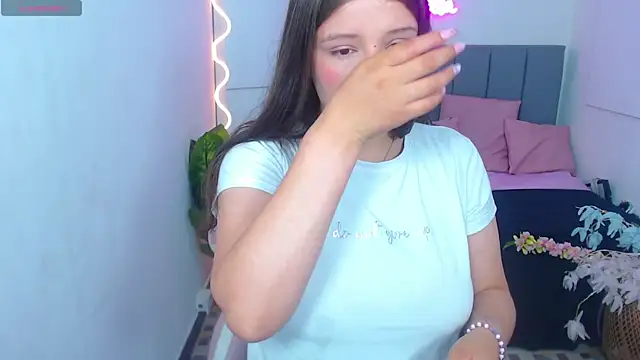 Snapshot of Krysstal_tay chatting on January 23, 2025, 11:58 am Krysstal tay online show from January 23, 2025, 11:58 am