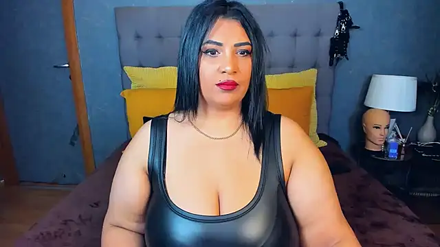 Snapshot of AmyCubes chatting on May 13, 2026, 5:38 am AmyCubes online show from May 13, 2026, 5:38 am