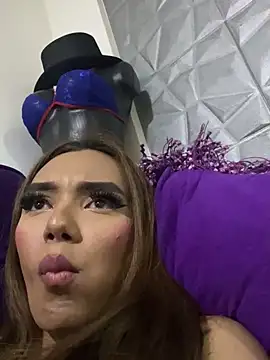 Nikol Rang   online show from March 11, 2025, 7:04 am