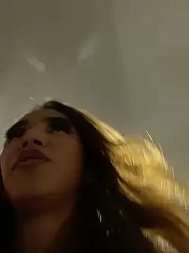 Nikol Rang   online show from March 12, 2025, 3:46 am