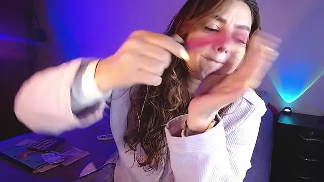 Lu perez online show from January 30, 2025, 10:41 pm