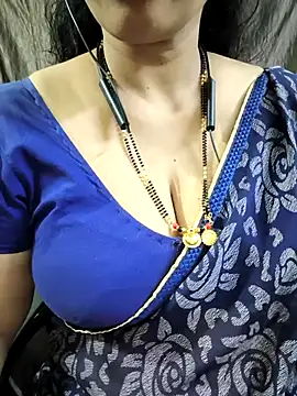 Snapshot of bhuvana555 chatting on April 20, 2026, 5:26 pm bhuvana555 online show from April 20, 2026, 5:26 pm
