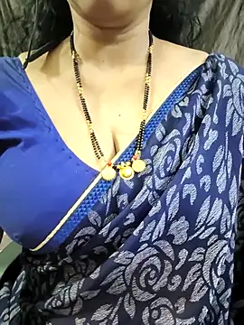 Snapshot of bhuvana555 chatting on May 4, 2026, 5:53 pm bhuvana555 online show from May 4, 2026, 5:53 pm