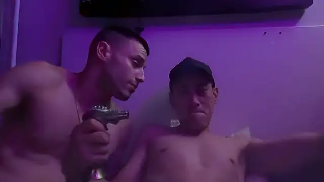 hot shot 13 online show from November 7, 2025, 10:04 am