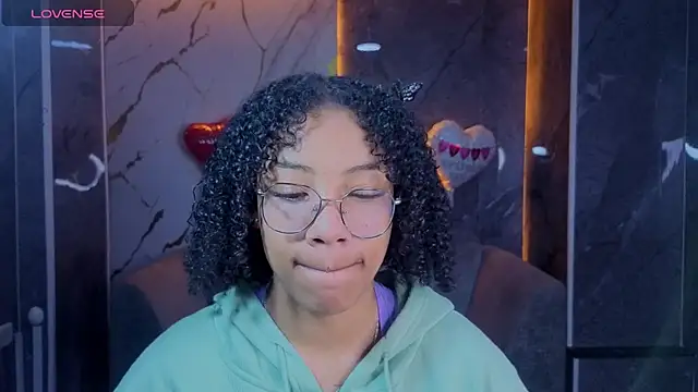 Violeth b online show from February 11, 2026, 12:54 pm