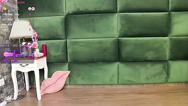 SelenSummer online show from October 9, 2025, 4:10 am