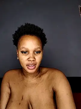 Snapshot of Sego_TeeTee chatting on May 23, 2026, 7:24 am Sego TeeTee online show from May 23, 2026, 7:24 am
