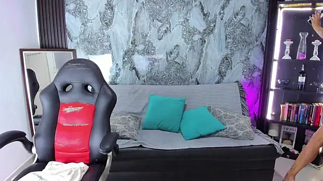 Carlota milf 30 online show from November 11, 2025, 7:03 pm