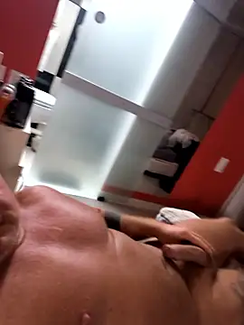 Snapshot of swingr chatting on January 8, 2026, 5:54 am swingr online show from January 8, 2026, 5:54 am