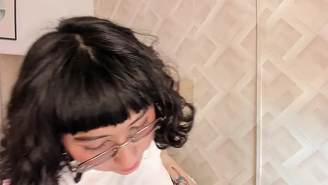 Haru Bonny online show from March 24, 2026, 8:47 pm