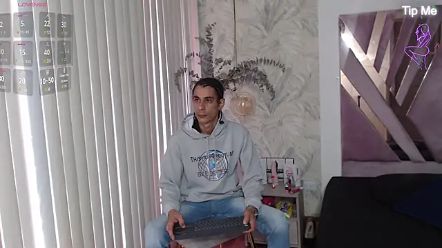 Snapshot of jackstanford chatting on January 16, 2025, 6:06 pm jackstanford online show from January 16, 2025, 6:06 pm