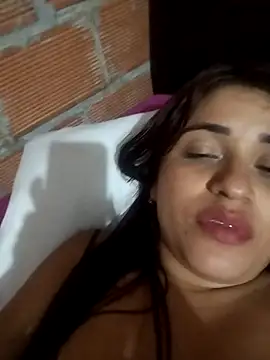 Snapshot of perlita05 chatting on January 25, 2025, 8:10 am perlita05 online show from January 25, 2025, 8:10 am