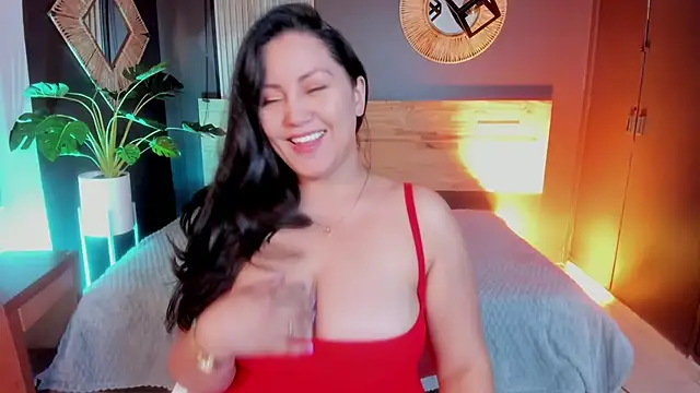 Annaa rosee online show from February 17, 2026, 3:14 am