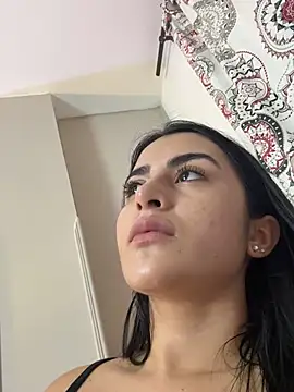 anniemorgan01 online show from December 26, 2024, 9:11 am