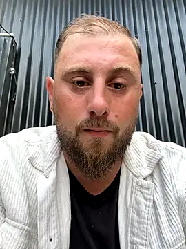 Snapshot of x-6-chouchou chatting on September 20, 2025, 11:11 am x-6-chouchou online show from September 20, 2025, 11:11 am