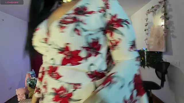 Venus R0se online show from December 8, 2024, 11:08 pm