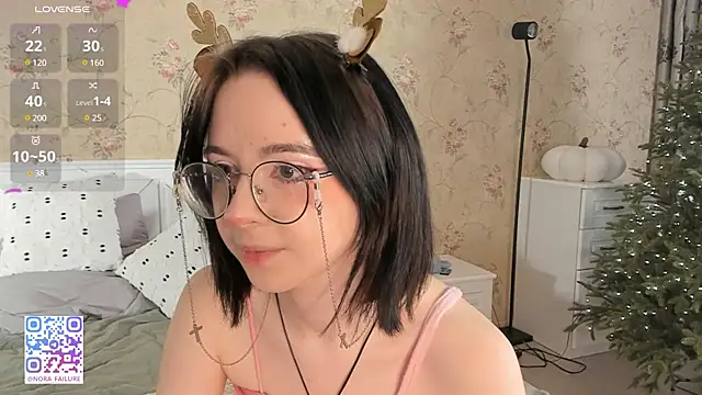 Nora Failure online show from December 24, 2024, 9:50 am