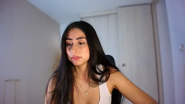 Snapshot of auroracaruso11 chatting on July 26, 2026, 5:42 pm auroracaruso11 online show from July 26, 2026, 5:42 pm