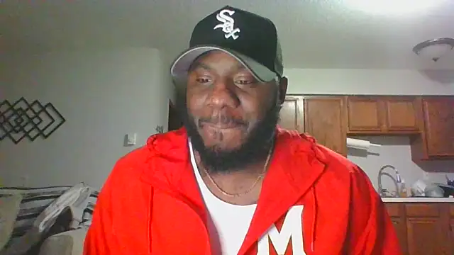 Snapshot of Stayinalive1992 chatting on February 26, 2025, 3:21 am Stayinalive1992 online show from February 26, 2025, 3:21 am