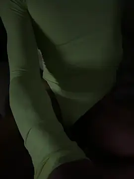 Snapshot of gianluca75gggggggh chatting on March 1, 2026, 10:34 pm gianluca75gggggggh online show from March 1, 2026, 10:34 pm