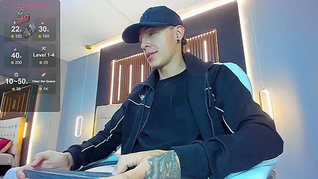 Lobo 17  online show from March 13, 2026, 3:35 am