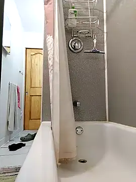 QcMisterv13 online show from October 1, 2025, 2:50 am