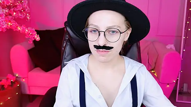 AphexQueen online show from December 14, 2024, 1:05 pm