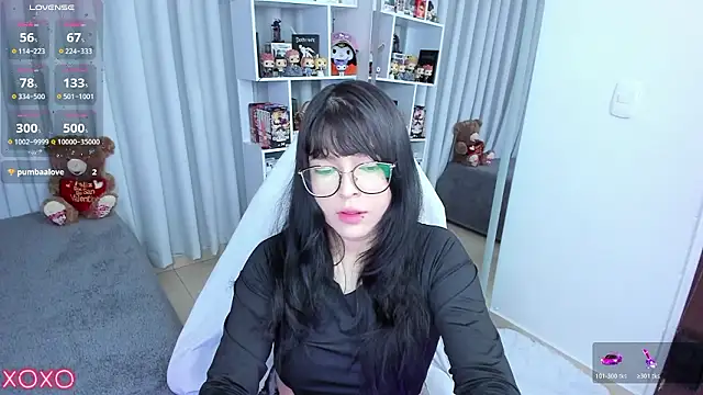 misshoneyxxx online show from March 1, 2026, 11:45 am