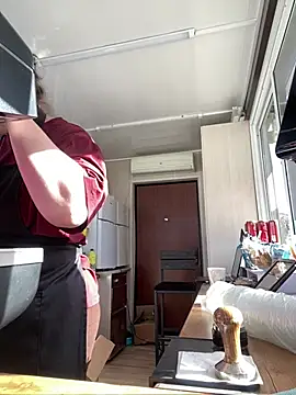 Snapshot of cinnabon_ chatting on March 9, 2025, 12:09 pm cinnabon online show from March 9, 2025, 12:09 pm