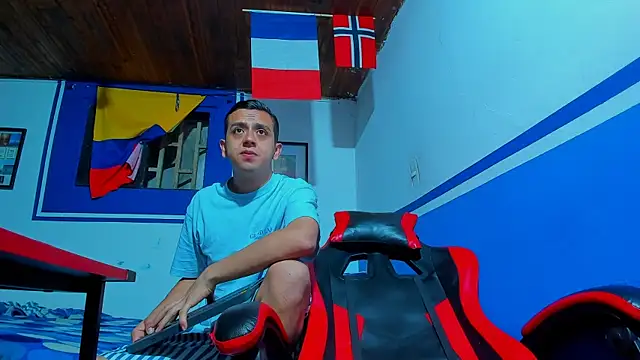 maxowens oficial online show from February 24, 2026, 11:14 pm