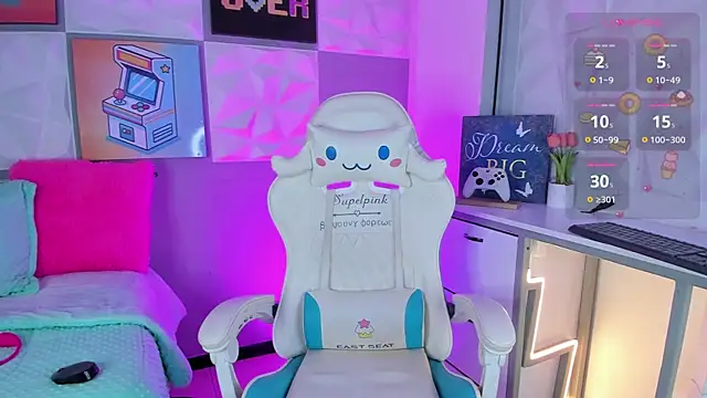 Amber villalobos  online show from April 16, 2026, 3:51 am