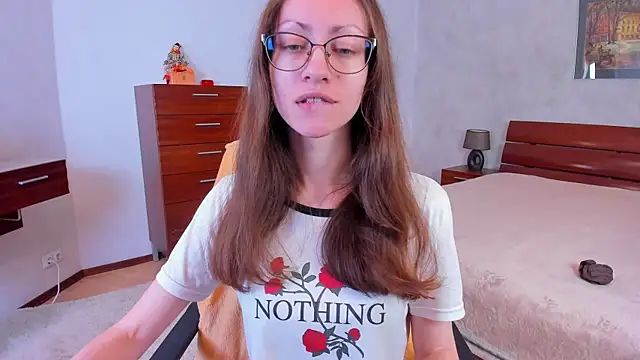 Snapshot of Pantyhose_Mila chatting on February 18, 2026, 8:16 pm Pantyhose Mila online show from February 18, 2026, 8:16 pm