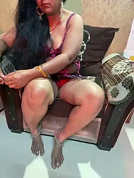 Tameesh sexy mistress online show from May 16, 2026, 12:37 pm