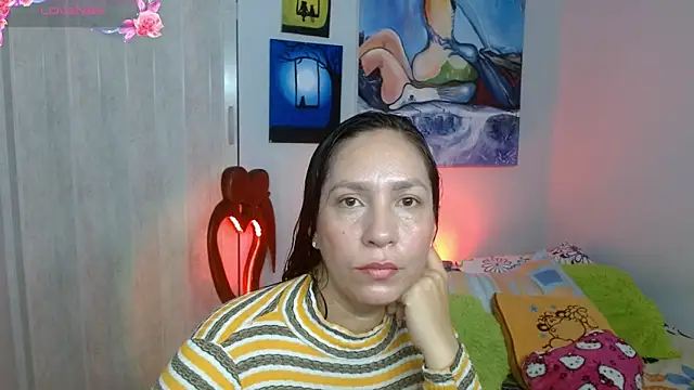 naihroby online show from October 15, 2025, 10:10 pm