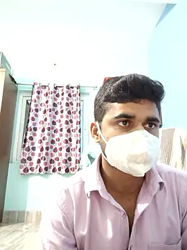 Ishan003 online show from January 18, 2026, 2:21 pm