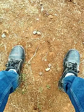 Ishan003 online show from March 13, 2026, 2:29 am