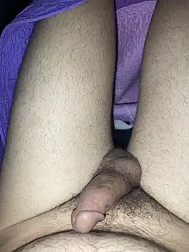 Mtksk69 online show from April 22, 2026, 2:25 am