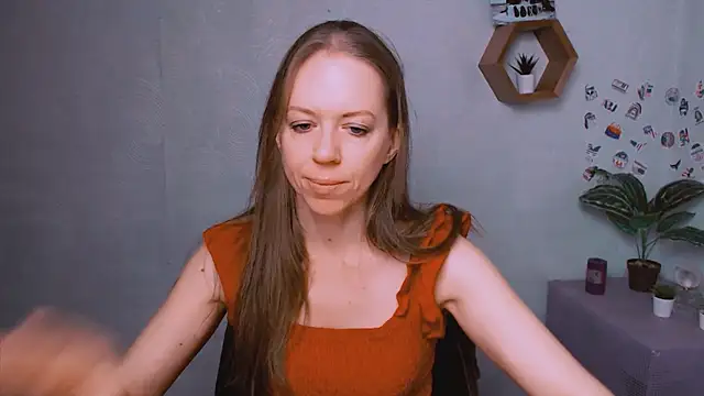 GloriaSi  online show from October 8, 2025, 10:46 am