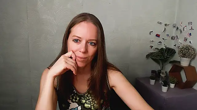 Snapshot of GloriaSi_ chatting on June 20, 2026, 2:58 am GloriaSi online show from June 20, 2026, 2:58 am