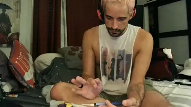 SirCharlesXXX online show from October 17, 2025, 10:23 pm