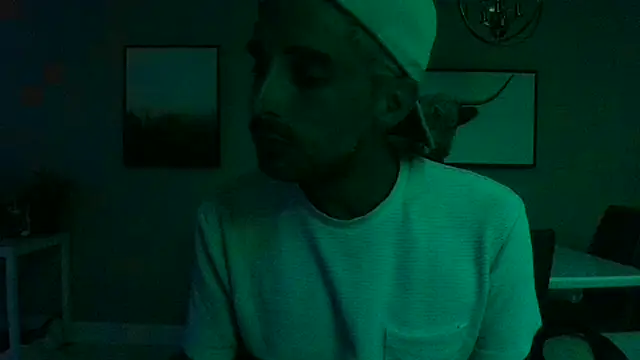 SirCharlesXXX online show from October 25, 2025, 12:40 am