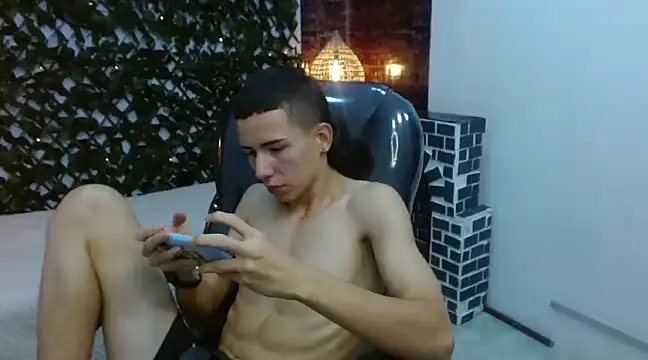 JackSwan18 online show from December 2, 2024, 4:31 pm