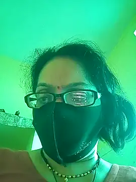 Snapshot of heenage chatting on February 13, 2025, 5:58 am heenage online show from February 13, 2025, 5:58 am