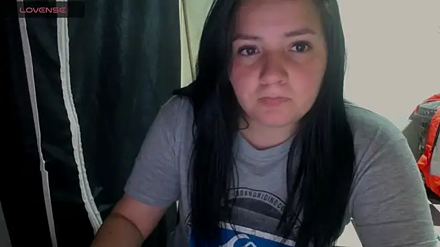 shopyymessyy online show from March 5, 2025, 12:38 am