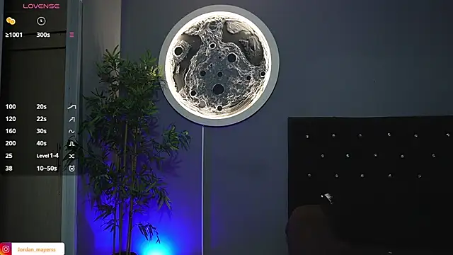 jordan mayers02 online show from February 17, 2026, 9:06 am