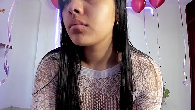 Snapshot of anniesweet- chatting on November 1, 2025, 1:24 pm anniesweet- online show from November 1, 2025, 1:24 pm