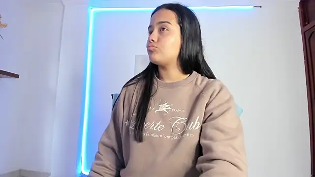 Snapshot of anniesweet- chatting on February 5, 2026, 1:16 pm anniesweet- online show from February 5, 2026, 1:16 pm