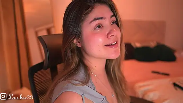 Lau Bee online show from March 21, 2026, 4:21 pm